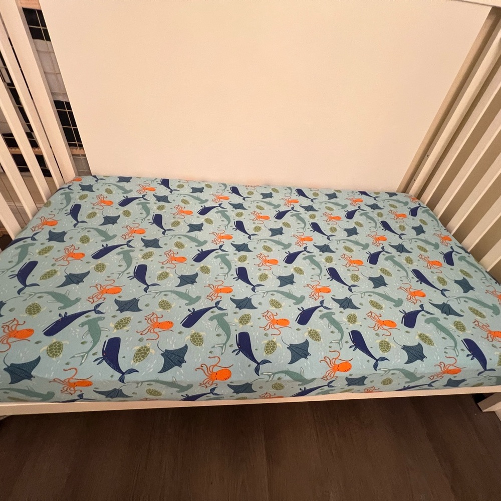 Little sleepies crib sheet